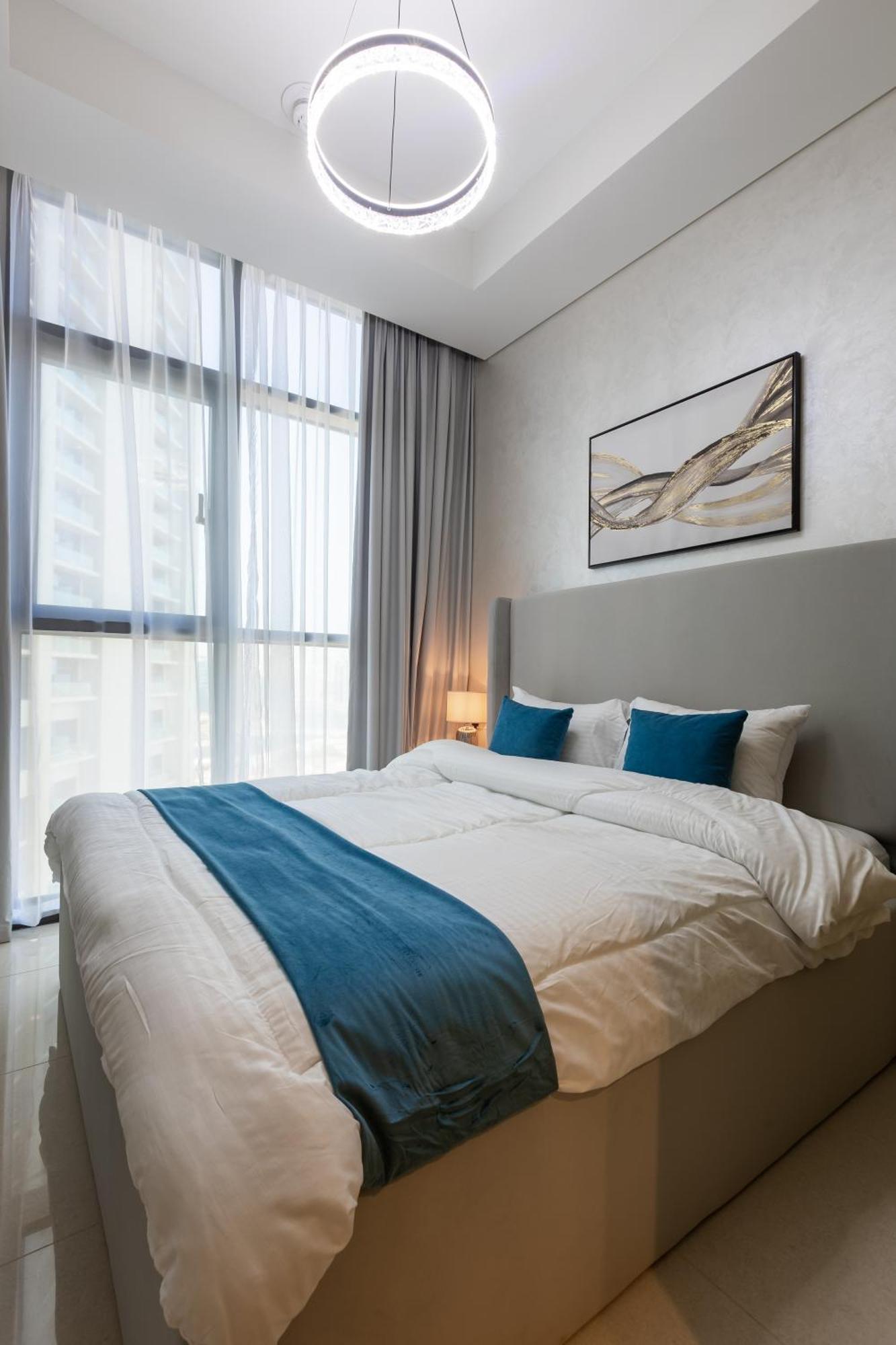 Elegantescape- 2br Next To Sheikh Zayed Road, Aykon Appartement