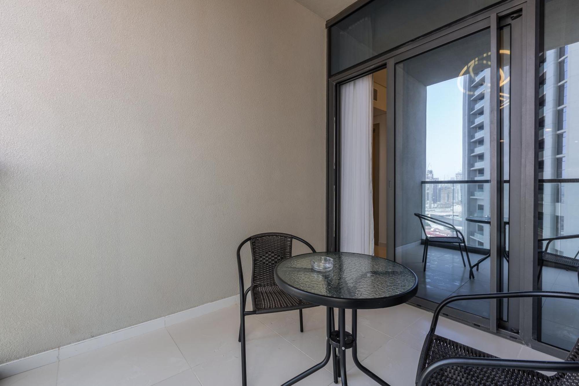 Appartement Elegantescape- 2br Next To Sheikh Zayed Road, Aykon *