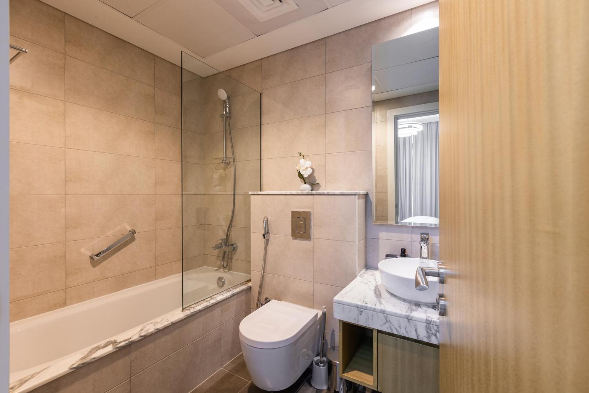 Elegantescape- 2br Next To Sheikh Zayed Road, Aykon *